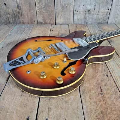 Gibson ES-330 with Factory Bigsby - All Original 1966 - Sunburst image 9