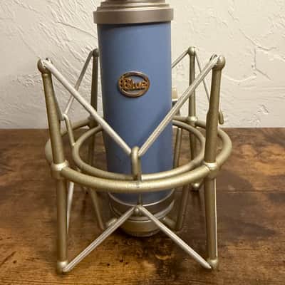 Blue Bluebird Large Diaphragm Cardioid Condenser Microphone 2010s - Blue image 2