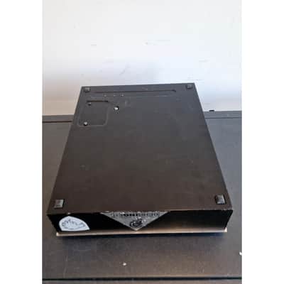 Behringer DJX700 - Mixer - Poor image 8