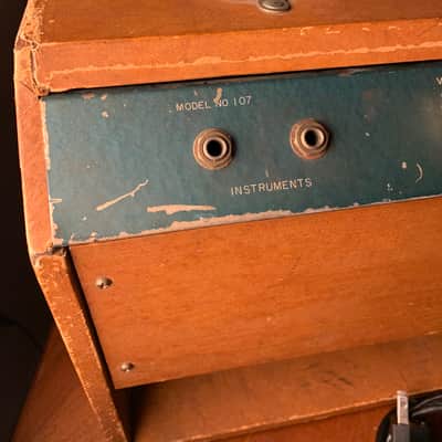 Magnatone Model 107 “Starlet” 1950s Combo Amplifier image 9