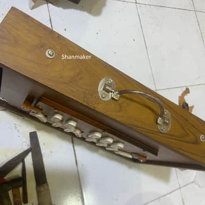 Amazing best sounding, teack wood, Handmade shruti Box, tuned 440hz long stamina deeper bass  sound, very good bass image 6