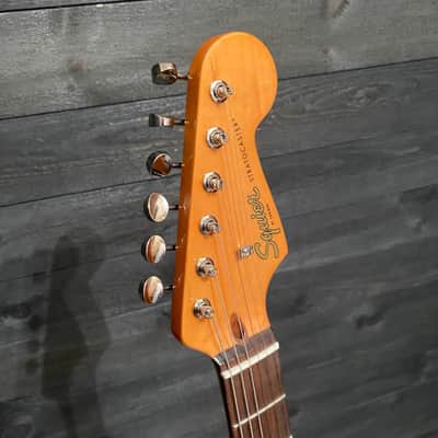Fender Squier Classic Vibe '60s Stratocaster White Electric Guitar image 7