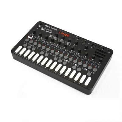 Sonicware LIVEN 8bit Warps 8-Bit Synthesiser With Looper image 2