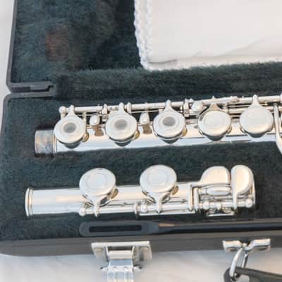 Yamaha YFL-281 Open-Hole Intermediate Flute *Made in Japan *Overhauled New Pads image 3