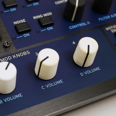 KORG multi/poly module image 7