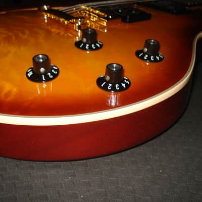 EVH SA-126 Special QM 2024 - Present - Tobacco Sunburst image 4