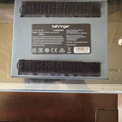 Behringer 69 vibe 2024 - Black image 2