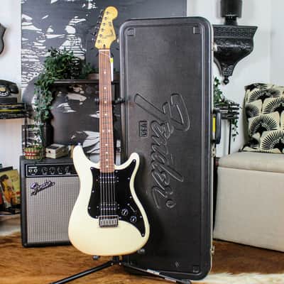 Preowned 2020 Fender Player Lead III Electric Guitar - Olympic White w/ HSC image 15
