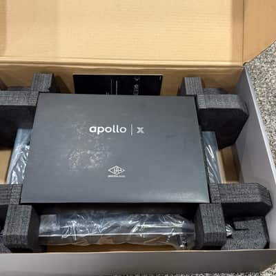 Universal Audio Apollo x16 Thunderbolt 3 Audio Interface 2018 - Present - Black image 4