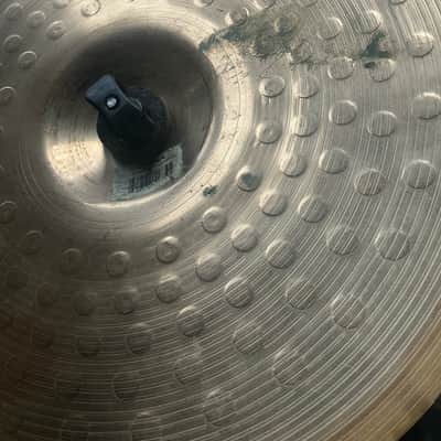 Zildjian 14” ZBT Plus Medium Hi-Hat Bottom image 9