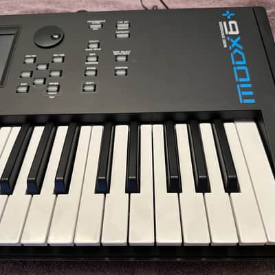 Yamaha MODX6+ 61-Key 16-Voice Synthesizer image 9