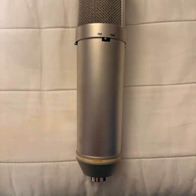 United Studio Technologies UT Twin87 Multipattern Large Diaphragm Condenser Microphone image 6