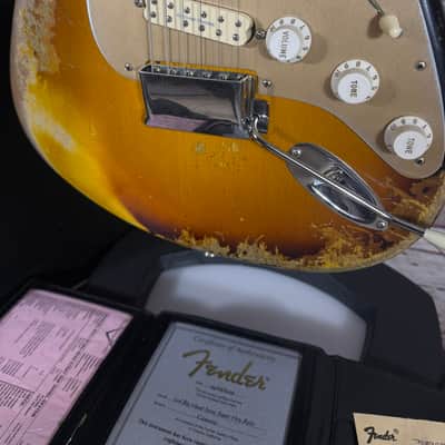 Fender Custom Shop Stratocaster LIMITED EDITION Big Head 1966 Super Heavey Relic Tri-Color-Sunburst image 4