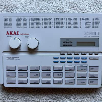 Akai XR10 1990s - Grey