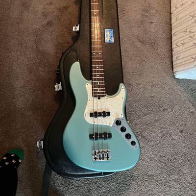 Fender American Deluxe Jazz Bass with Rosewood Fretboard 1997 - 1998 - Teal Green Metallic image 1