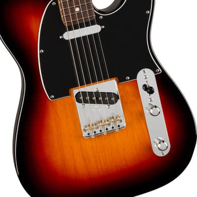 Fender American Professional Classic Telecaster Electric Guitar. Rosewood Fingerboard, 3-Color Sunburst image 3