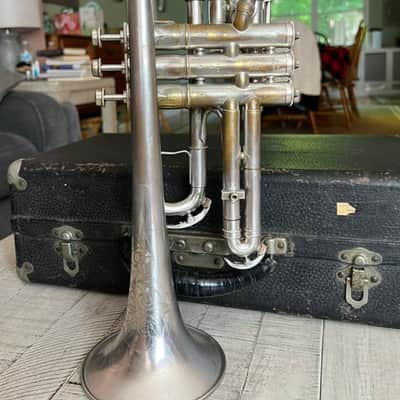 1912 C.G. Conn “Wonder” Cornet – Silver Plate – Engraved Bell – Plays Well – Elkhart, Ind. image 4