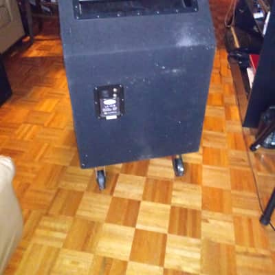B-52 V3 1000watt folded horn bass bottom not sure black rug finsh image 2