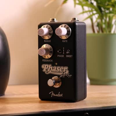 Fender Waylon Jennings Phaser Effect Pedal - Black image 3