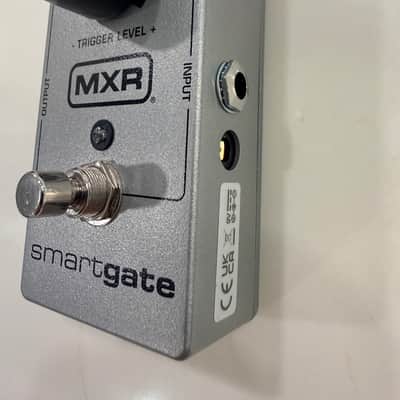 MXR M135 Smart Gate Noise Gate Pedal - Silver image 2