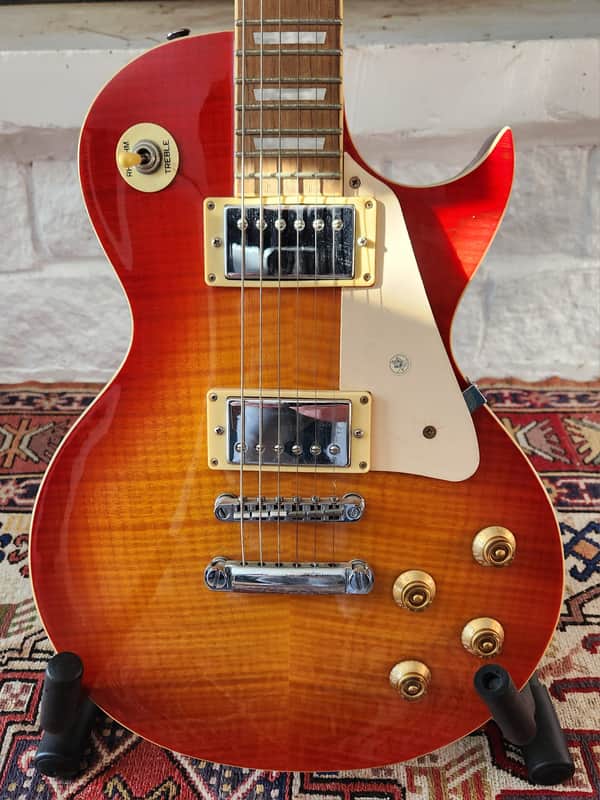 Vintage V100 (non-reissue) Les Paul Cherry Burst 2011 UK image 1