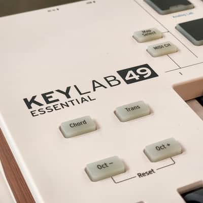 Arturia KeyLab Essential 49 MIDI Controller 2017 - Present - White imagen 2