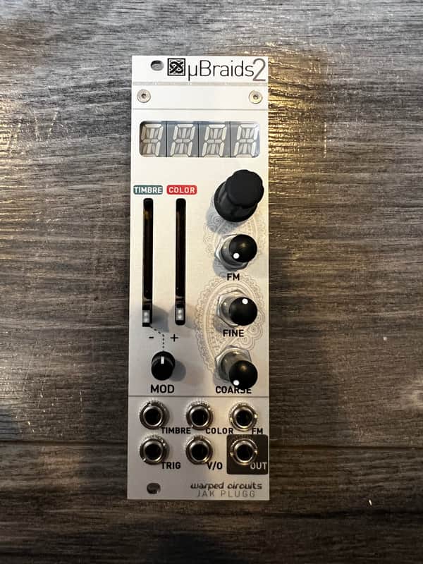 uBraids 2 (8hp Mutable Instruments Braids) imagen 1
