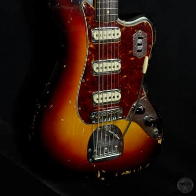 Fender Bass VI from 1961 in sunburst finish with case image 8