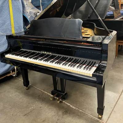 Yamaha C3 Grand Piano – 6'1" – Glossy Black image 3