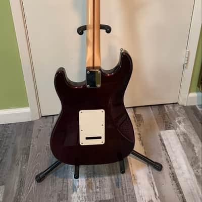 Fender Standard Stratocaster 1998 - 2005 image 3