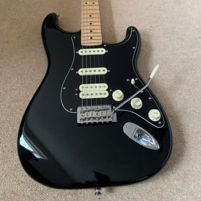 Fender American Performer Stratocaster HSS, Maple, Black 2019 image 2