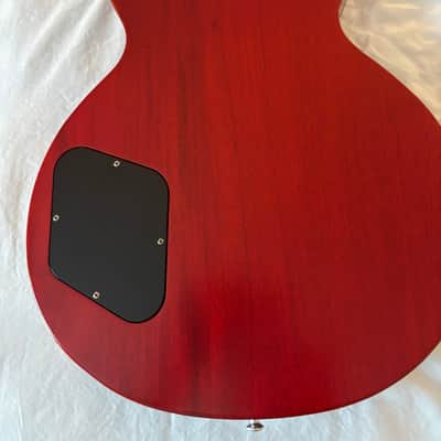 Gibson Les Paul Studio 60's Tribute 2011 - Cherry Burst image 16
