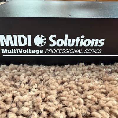 Midi Solutions M8 / Very Good Condition image 1