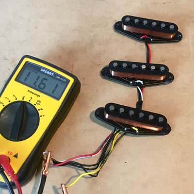 Vintage 2000s Fender Highway One HOT Strat Guitar Pickups 11.61 B 12.2 M 11.65 N Rare! image 12