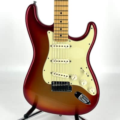 2010 Fender American Deluxe Stratocaster – Sunset Metallic image 4