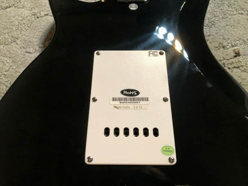 Behringer iAXE 393 Electric Guitar | Reverb