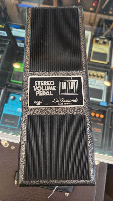 DeArmond Model 1622 1970's Early 1980's image 1