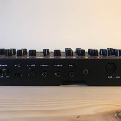 Roland JX-03 Boutique Series Synthesizer Module (Black) image 3