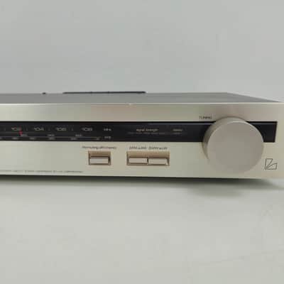 Luxman - T-210L- FM/LW/MW Stereo Tuner - In Box image 13