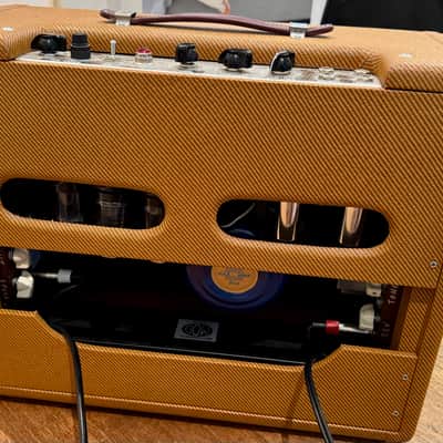 Lazy J J20 Reverb & Tremolo w/Cruiser Pedal image 3