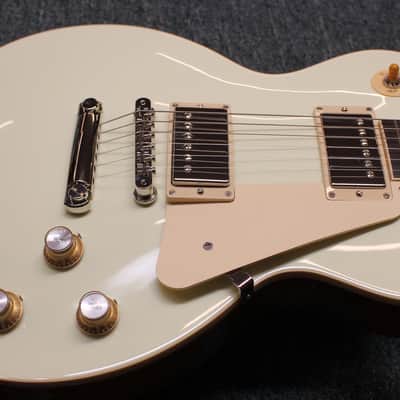 2025 Gibson Les Paul Standard 60's Custom Color Electric Guitar Classic White w/Case 8lbs 15oz image 5