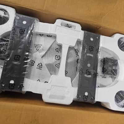Yamaha out door speaker open box Vs6 image 4
