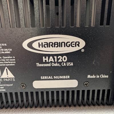 Harbinger HA120 Mixer Pro Audio Powered Mixing Console Vintage Used image 4