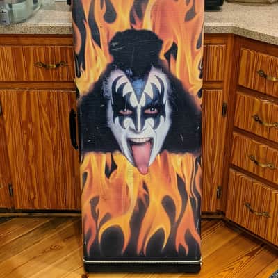 Cort 2010 Gene Simmons AXE Neckthrough, EMG Active Pickups KISS Bass Guitar w/OHSC, RARE! image 13