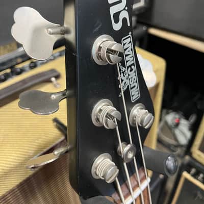 Ernie Ball Music Man SUB 2EQ Bass 4 Active 2004 -Textured Black image 3