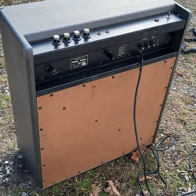 Yamaha YBA - 45 Bass/Guitar Combo Amp Rare 1970s image 2