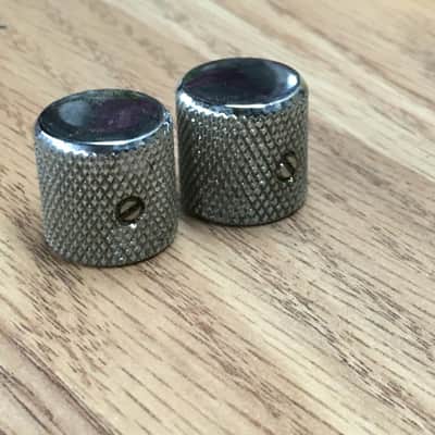 Two Vintage Reissue Fender Spec 60s Knobs Slotted Set Screw Tele Light Aged Relic Knurled image 3