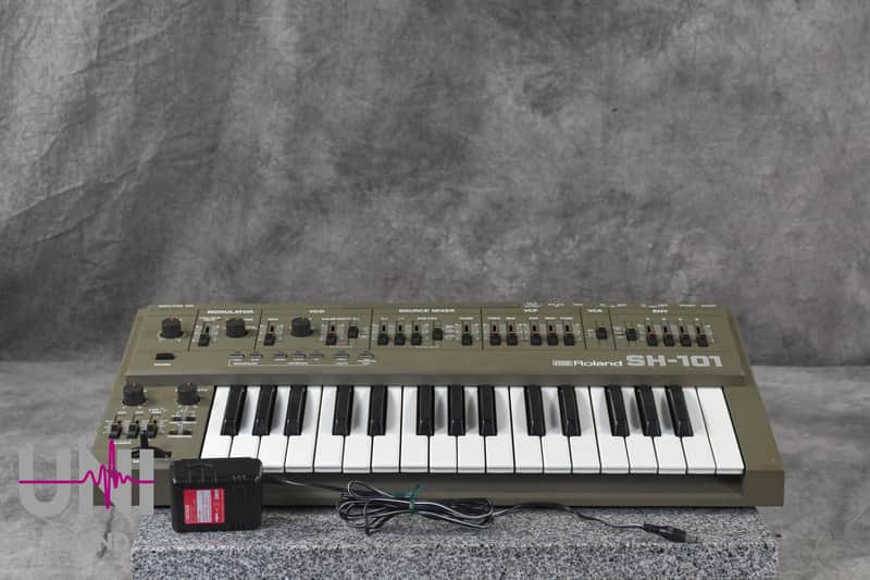 Roland SH-101 Gray Vintage Monophonic Synthesizer in Good condition image 1