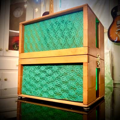 Rotary Connection 2x8 portable light up guitar speaker cabinet. Semi Open. 8 ohms/50watts. Vintage speakers and style/sound. Cuts in half for travel. Utah/pyle speakers. 2026 - Blonde/Green image 2