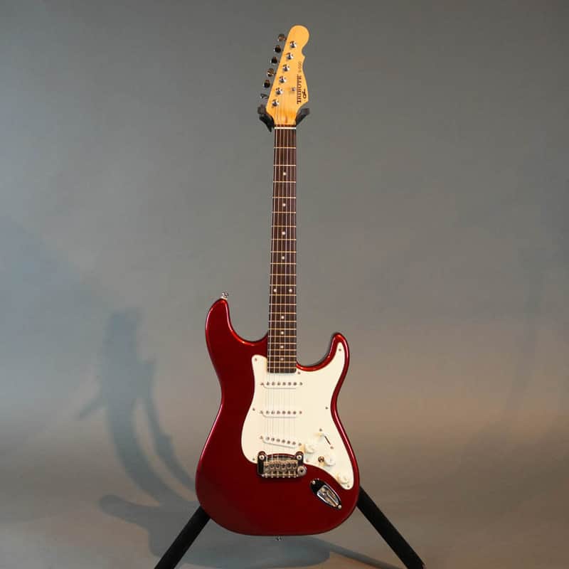 G&L Tribute S-500 Electric Guitar Candy Apple - Used